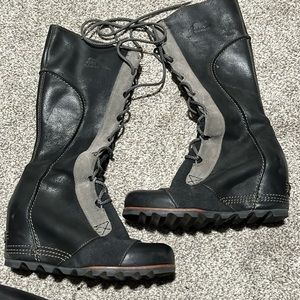 Sorel Cate the Great wedge boots size 9